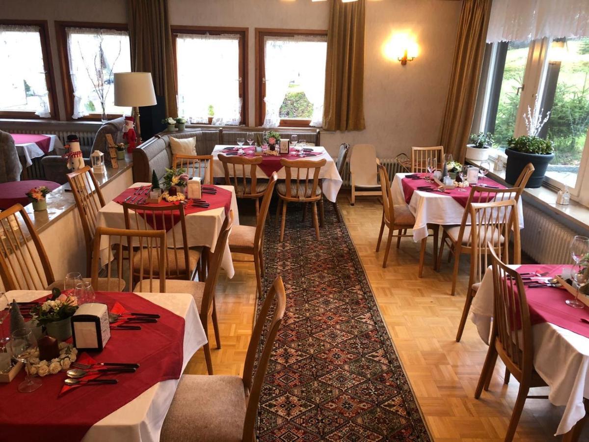 Hotel-Pension Schaetzle Schonwald  Bagian luar foto